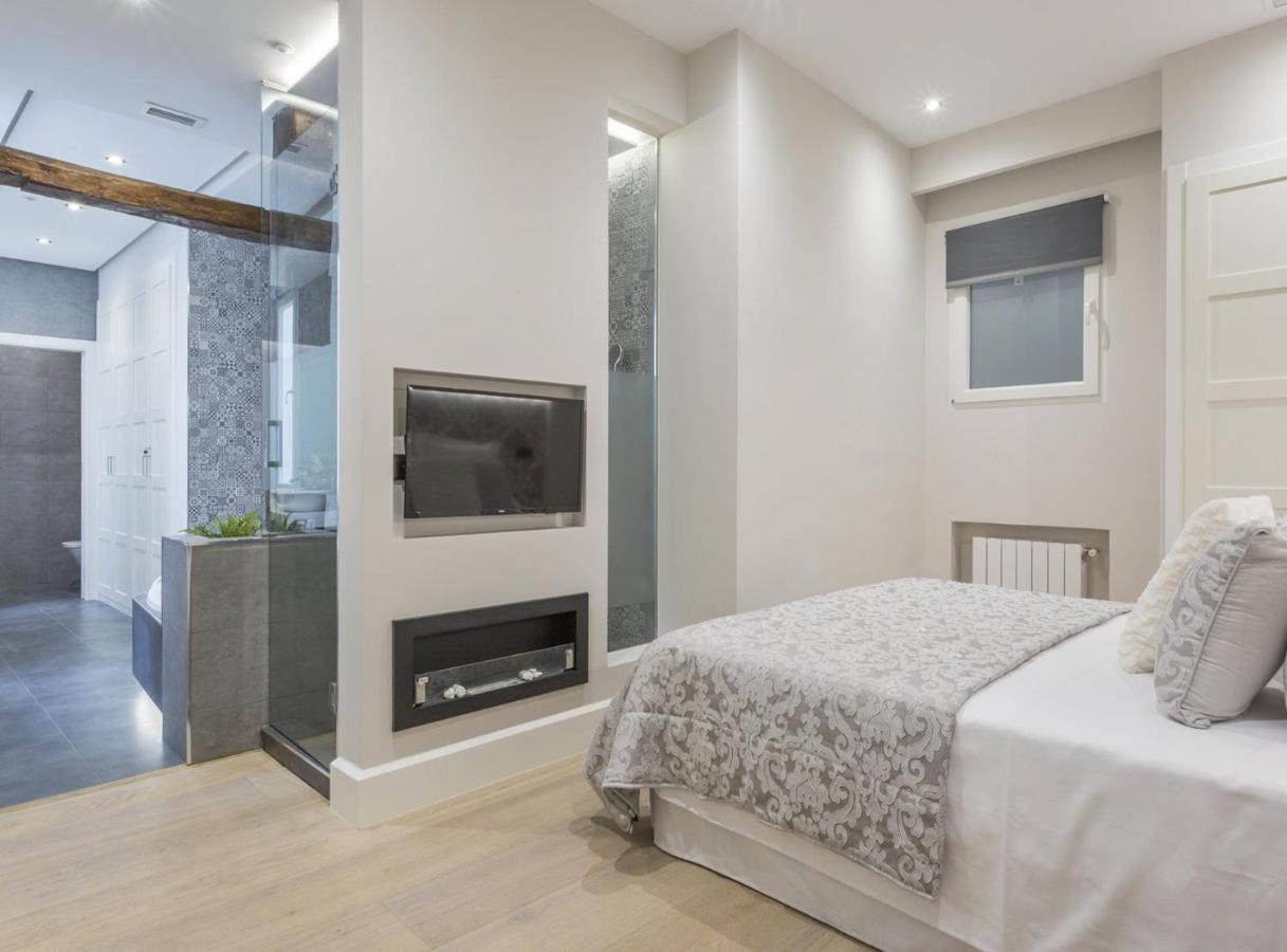 Charming City Center Apartment For 4 Perfect Location, Espoz Y Mina III Мадрид Екстериор снимка
